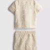 0–18 Monate | Set aus Hemd und Shorts zum Thema „Disneys Der König der Löwen“ für Neugeborene 0–18 Monate | Set aus Hemd und Shorts zum Thema „Disneys Der König der Löwen“ für Neugeborene