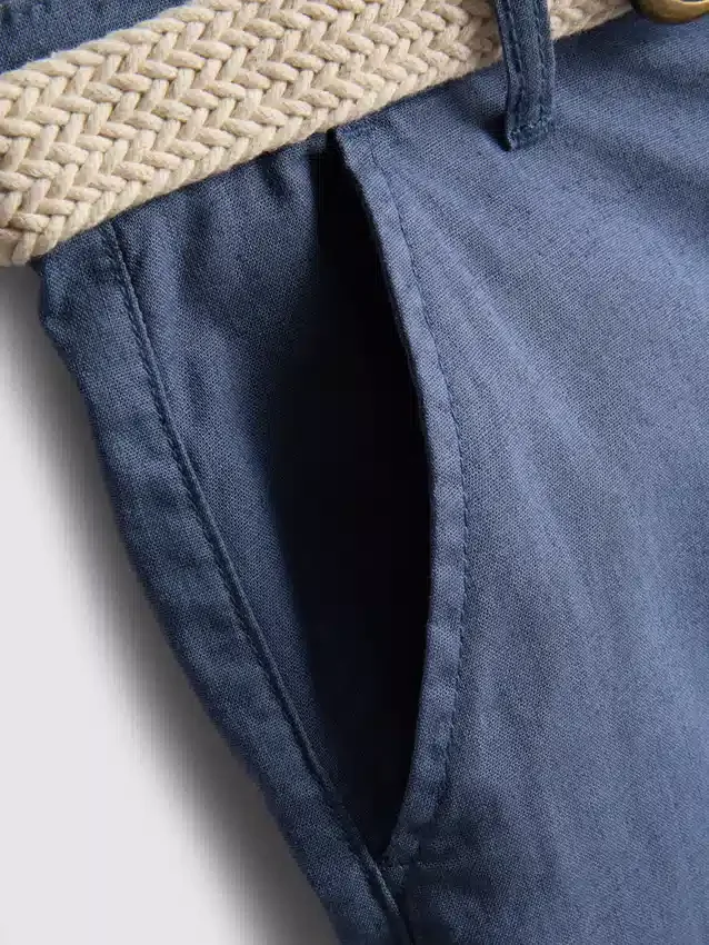 1,5–12 Jahre | „The Edit“ Chino-Shorts aus Leinenmischung mit Gürtel 1,5–12 Jahre | „The Edit“ Chino-Shorts aus Leinenmischung mit Gürtel
