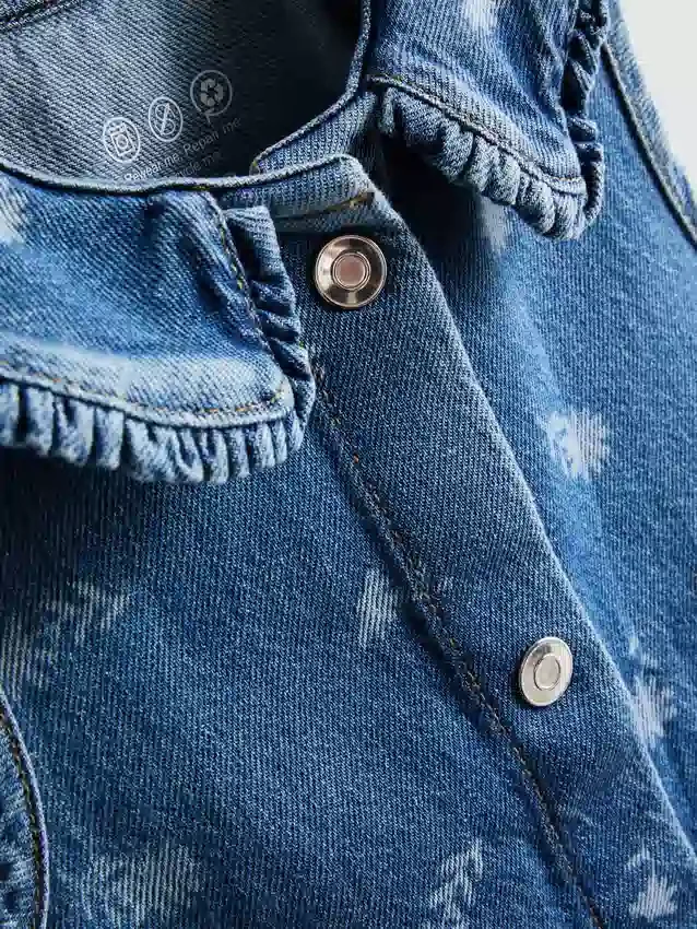 1,5–8 Jahre | Ärmelloses Jeanskleid mit Kragen und Blumenmuster 1,5–8 Jahre | Ärmelloses Jeanskleid mit Kragen und Blumenmuster