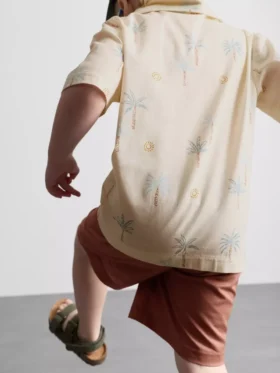 1,5–8 Jahre | Set aus Hemd und Shorts aus Slub-Baumwolle