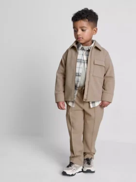 1,5–8 Jahre | Set aus Jacquard-Jacke mit Reißverschluss und Jogginghose