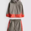 1,5–9 Jahre | Aktives Set aus Trainingsjacke und Shorts 1,5–9 Jahre | Aktives Set aus Trainingsjacke und Shorts