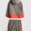 1,5–9 Jahre | Aktives Set aus Trainingsjacke und Shorts 1,5–9 Jahre | Aktives Set aus Trainingsjacke und Shorts