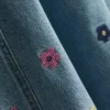 1,5–9 Jahre | besticktes Jeans-Kleid 1,5–9 Jahre | besticktes Jeans-Kleid