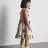 1,5–9 Jahre | Gerafftes Stufenkleid mit Blumenmuster 1,5–9 Jahre | Gerafftes Stufenkleid mit Blumenmuster