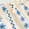 1,5–9 Jahre | Set aus bestickter Bluse und Shorts 1,5–9 Jahre | Set aus bestickter Bluse und Shorts