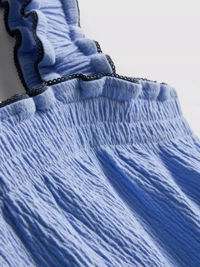 1,5–9 Jahre | Set aus Bluse und Shorts mit Knitteroptik 1,5–9 Jahre | Set aus Bluse und Shorts mit Knitteroptik