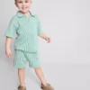 1,5–9 Jahre | Set aus gestreiftem Hemd und Shorts 1,5–9 Jahre | Set aus gestreiftem Hemd und Shorts
