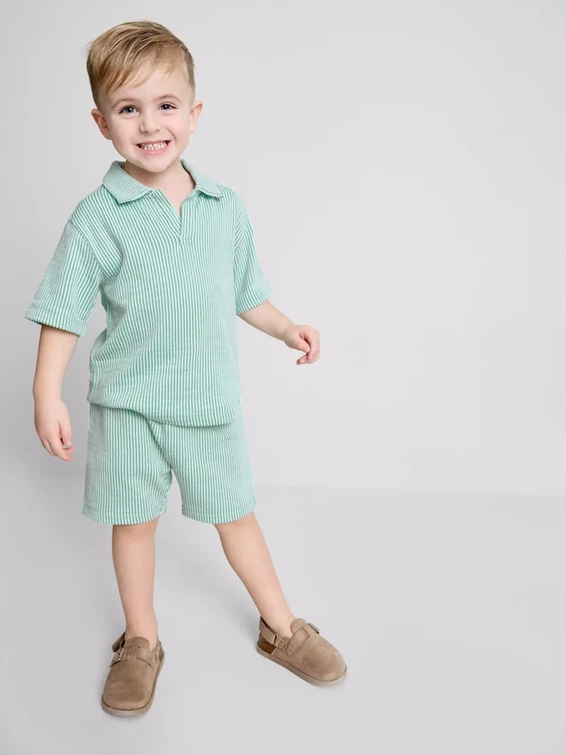 1,5–9 Jahre | Set aus gestreiftem Hemd und Shorts 1,5–9 Jahre | Set aus gestreiftem Hemd und Shorts