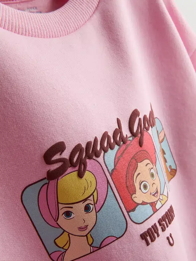 1,5–9 Jahre | Sweatshirt zu „Toy Story“ von Disney Pixar 1,5–9 Jahre | Sweatshirt zu „Toy Story“ von Disney Pixar