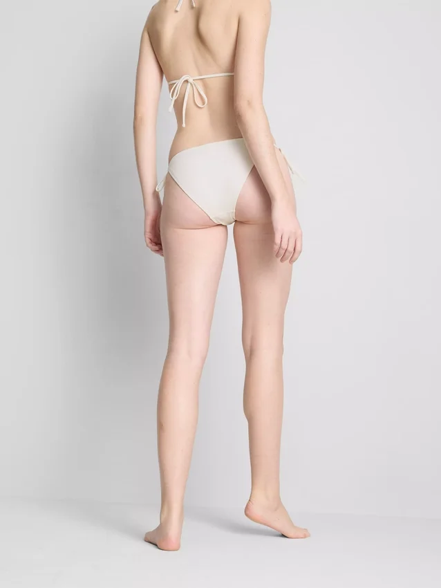 3D-Bikini-Höschen mit Blumenmuster und seitlichen Bindebändern 3D-Bikini-Höschen mit Blumenmuster und seitlichen Bindebändern
