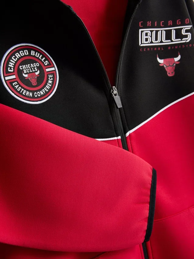 7–15 Jahre | NBA Chicago Bulls Kapuzenpullover mit Reißverschluss 7–15 Jahre | NBA Chicago Bulls Kapuzenpullover mit Reißverschluss