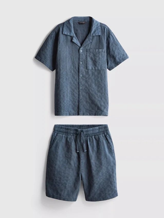 7–15 Jahre | Set aus strukturiertem Kurzarm-Hemd mit Knöpfen und Shorts 7–15 Jahre | Set aus strukturiertem Kurzarm-Hemd mit Knöpfen und Shorts