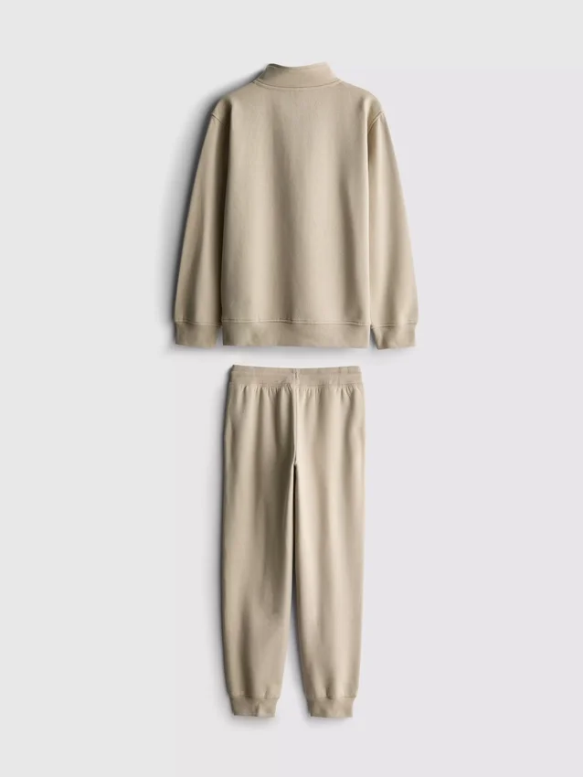 7–15 Jahre | Set aus Sweatshirt mit Trichterkragen und Jogginghose 7–15 Jahre | Set aus Sweatshirt mit Trichterkragen und Jogginghose