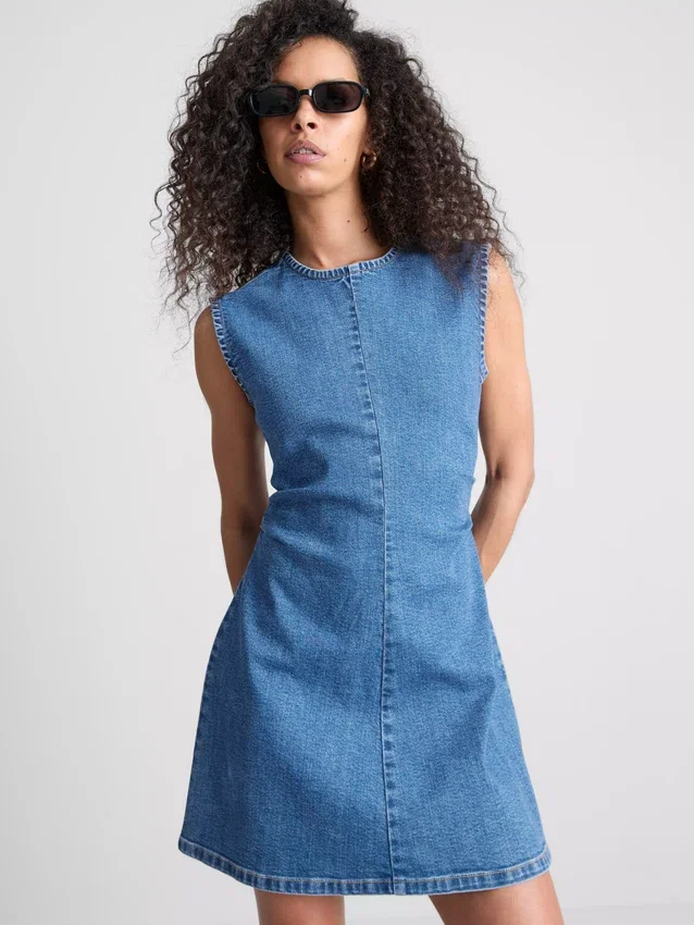 A-Linien-Minikleid aus Baumwoll-Denim A-Linien-Minikleid aus Baumwoll-Denim
