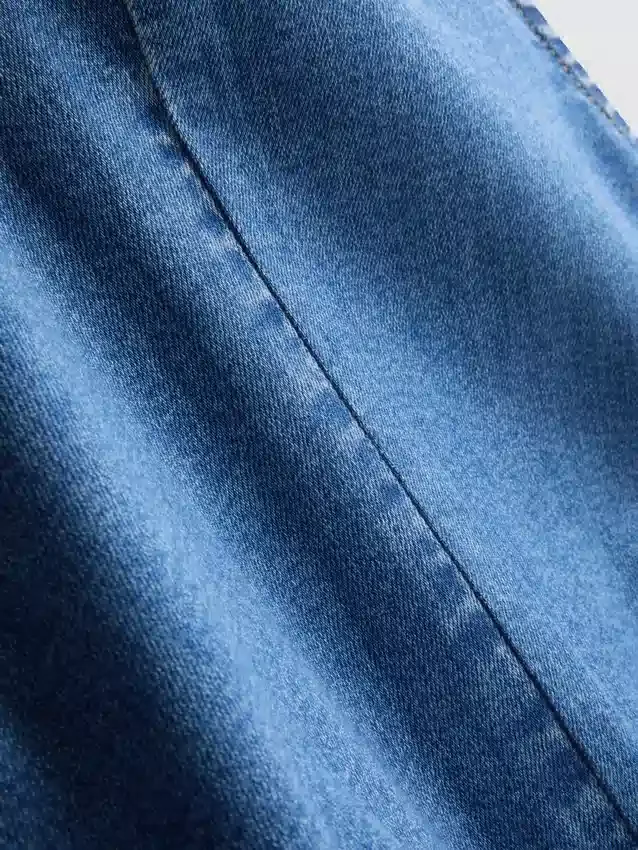 A-Linien-Minikleid aus Baumwoll-Denim A-Linien-Minikleid aus Baumwoll-Denim