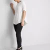 Aktiv-T-Shirt mit abgerundetem Saum Aktiv-T-Shirt mit abgerundetem Saum