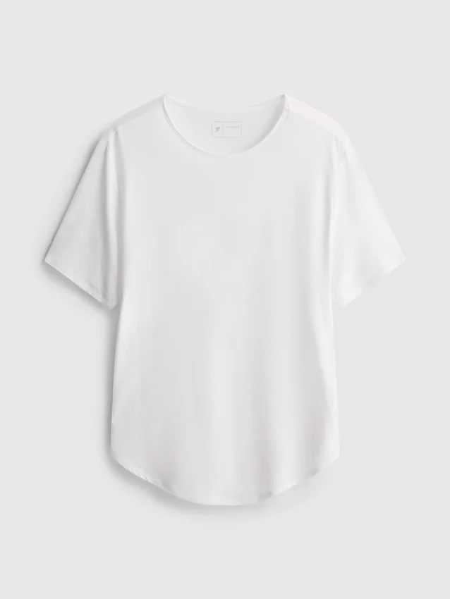 Aktiv-T-Shirt mit abgerundetem Saum Aktiv-T-Shirt mit abgerundetem Saum