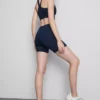 Aktiv-Yoga-Shorts mit mittlerer Leibhöhe und sanfter Stützfunktion Aktiv-Yoga-Shorts mit mittlerer Leibhöhe und sanfter Stützfunktion