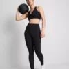 Aktives Crop-Top mit V-Ausschnitt und sanfter Stützfunktion Aktives Crop-Top mit V-Ausschnitt und sanfter Stützfunktion