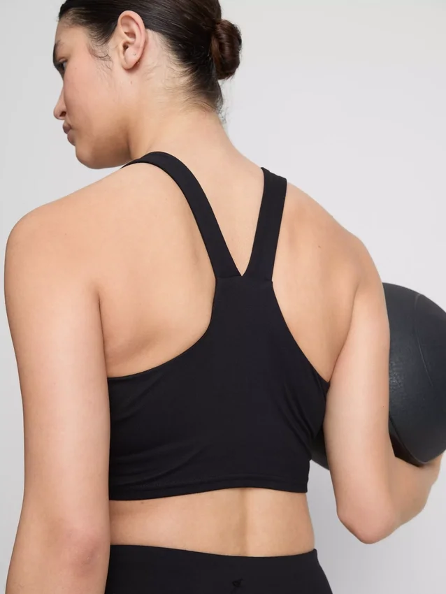 Aktives Crop-Top mit V-Ausschnitt und sanfter Stützfunktion Aktives Crop-Top mit V-Ausschnitt und sanfter Stützfunktion
