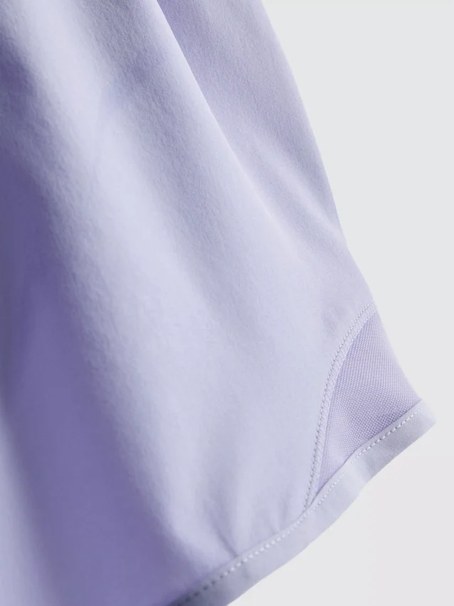 Aktivshorts mit Mesh-Einsatz Aktivshorts mit Mesh-Einsatz