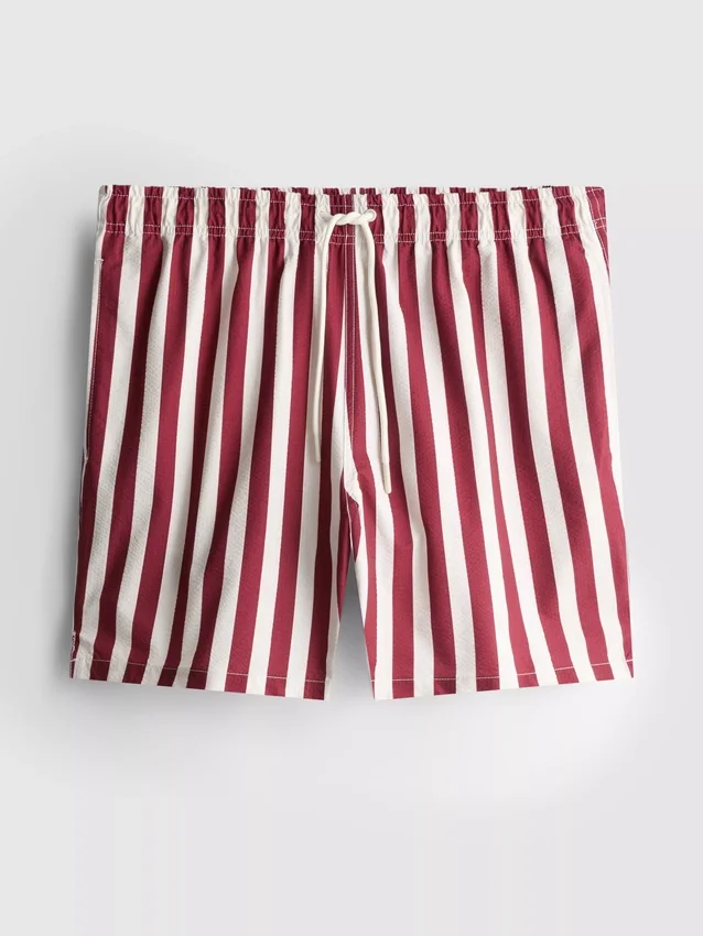 Badeshorts mit Liegestuhl-Streifenmuster Badeshorts mit Liegestuhl-Streifenmuster