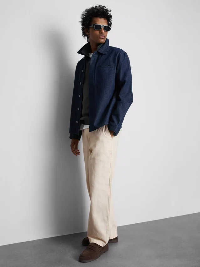 Baggy-Chinos mit mittlerer Leibhöhe Baggy-Chinos mit mittlerer Leibhöhe