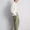 Baggy-Chinos mit mittlerer Leibhöhe Baggy-Chinos mit mittlerer Leibhöhe