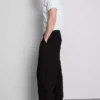 Baggy-Chinos mit mittlerer Leibhöhe Baggy-Chinos mit mittlerer Leibhöhe