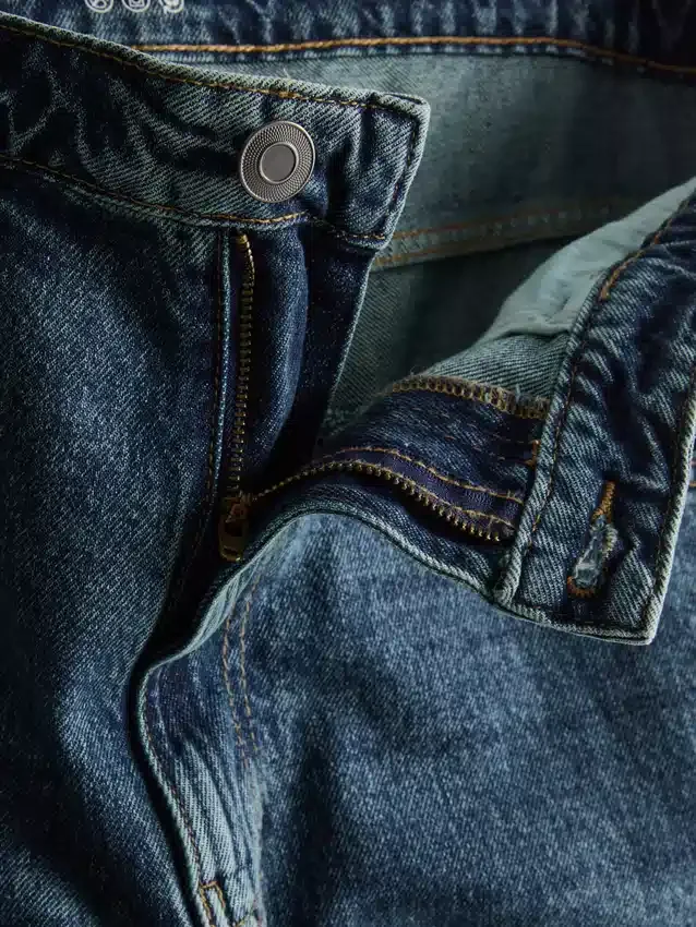 Baggy-Jeans mit mittlerer Leibhöhe Baggy-Jeans mit mittlerer Leibhöhe