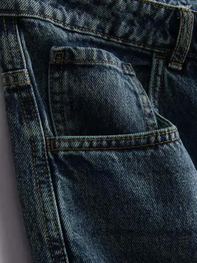Baggy-Jeans mit mittlerer Leibhöhe Baggy-Jeans mit mittlerer Leibhöhe