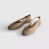 Ballerinas mit Fersenriemen