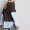 Bauchiges Baumwoll-T-Shirt mit Rundhalsausschnitt Bauchiges Baumwoll-T-Shirt mit Rundhalsausschnitt