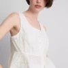 Baumwoll-Cami-Top im verkürzten Schnitt mit Cutwork-Design Baumwoll-Cami-Top im verkürzten Schnitt mit Cutwork-Design