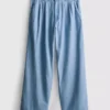 Baumwoll-Denim-Jeans mit Falten und weitem Bein Baumwoll-Denim-Jeans mit Falten und weitem Bein