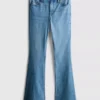 Baumwoll-Denim-Jeans mit mittlerer Leibhöhe und ausgestelltem Bein Baumwoll-Denim-Jeans mit mittlerer Leibhöhe und ausgestelltem Bein