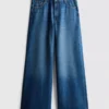 Baumwoll-Denim-Jeans mit mittlerer Leibhöhe und weitem Bein Baumwoll-Denim-Jeans mit mittlerer Leibhöhe und weitem Bein