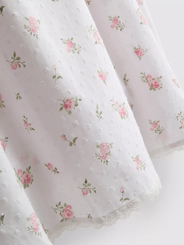 Baumwoll-Dobby-Nachthemd mit Blumenmuster Baumwoll-Dobby-Nachthemd mit Blumenmuster