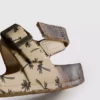 Bedruckte Sandalen mit doppeltem Schnallenriemen