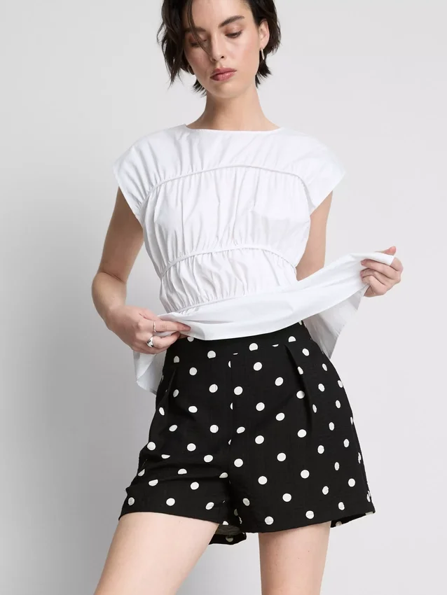 Bedruckte Shorts mit hoher Taille Bedruckte Shorts mit hoher Taille