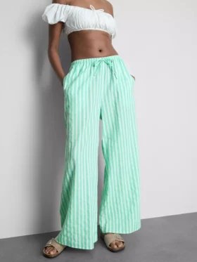 Bedruckte Strandhose mit weitem Bein
