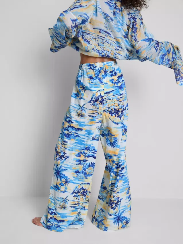 Bedruckte Strandhose mit weitem Bein Bedruckte Strandhose mit weitem Bein