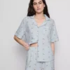 Bedruckter kurzer Boyfriend-Schlafanzug Bedruckter kurzer Boyfriend-Schlafanzug