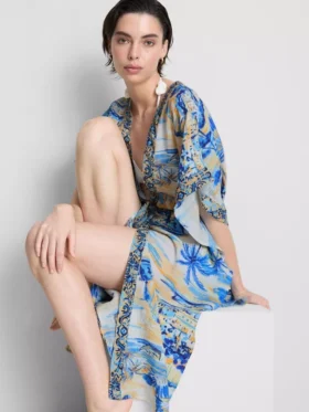 Bedrucktes Midi-Strandkleid im Wickelstil