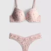 Bedrucktes Set aus Push-up-BH und String Bedrucktes Set aus Push-up-BH und String