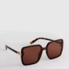 Übergroße quadratische Sonnenbrille Übergroße quadratische Sonnenbrille