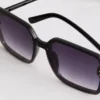 Übergroße quadratische Sonnenbrille Übergroße quadratische Sonnenbrille