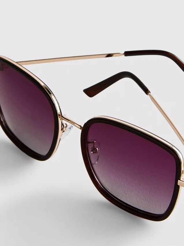 Übergroße quadratische Sonnenbrille Übergroße quadratische Sonnenbrille