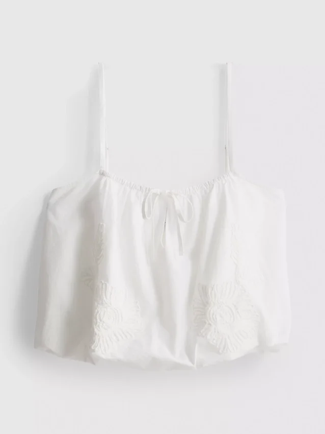 Besticktes, kurzes Cami-Top aus Baumwolle Besticktes, kurzes Cami-Top aus Baumwolle